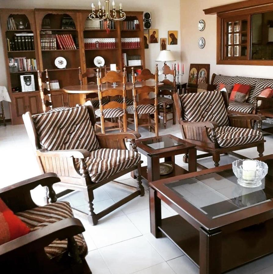 Fantastic Villa, A 5 Minute Drive From The Beach! Athena Bagian luar foto